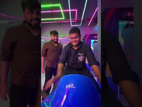 Kanjoos Dost ke saath gaming zone chala gya 😂😂 phir jo hua!! #funny #comedy #viral #shorts #trending